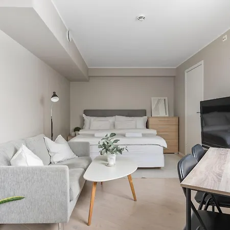 Luxury L Perfect For Large Groups L Quiet And Free Garage Apartment *