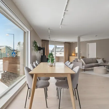 Luxury L Perfect For Large Groups L Quiet And Free Garage Apartment Tromso